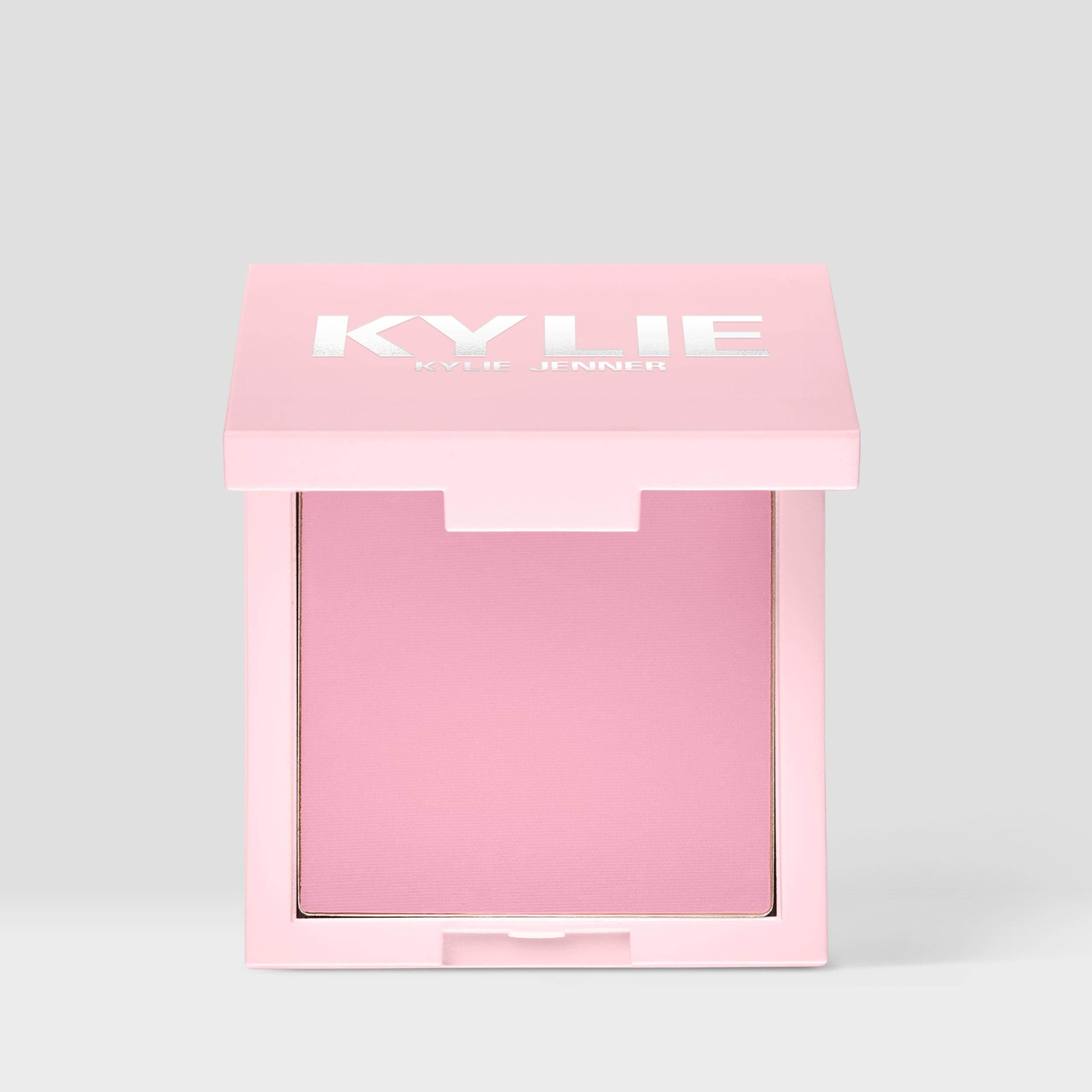 KYLIE COSMETICS ブラッシュパウダー winter kissed pressed-blush-powder_Winter-