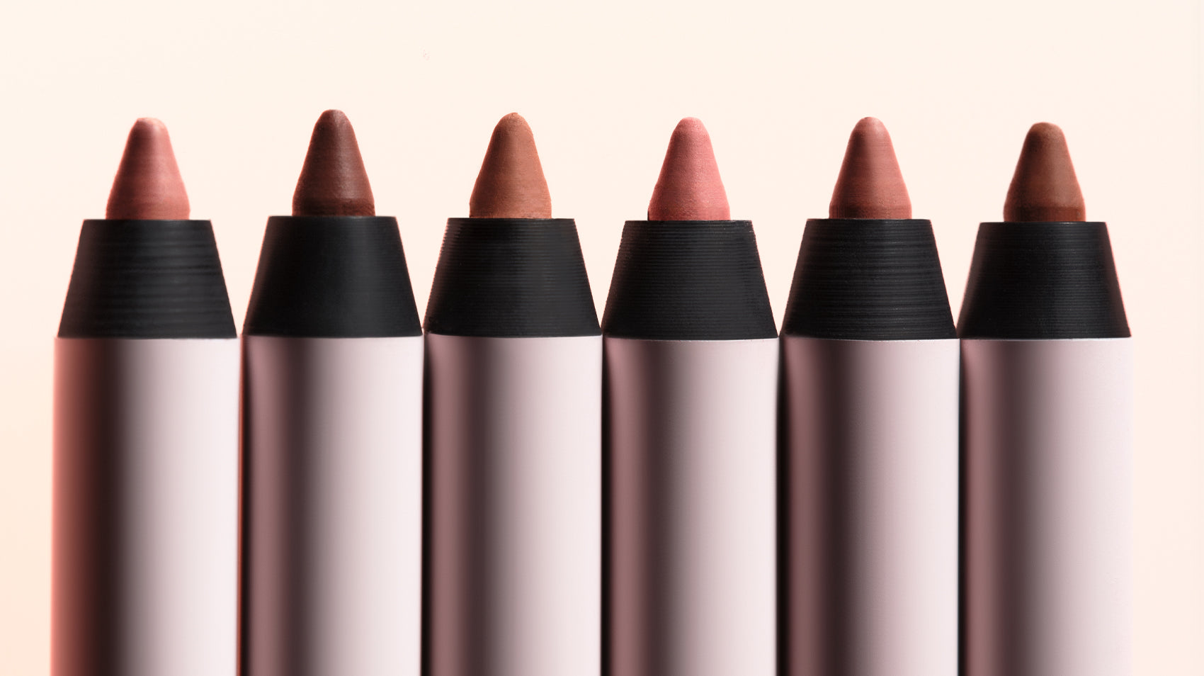Plumping Lip Liner Collection