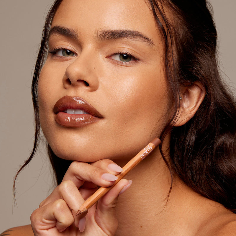 Kylie Cosmetics Lip Liner and Lip Oil - Thumbnail 2