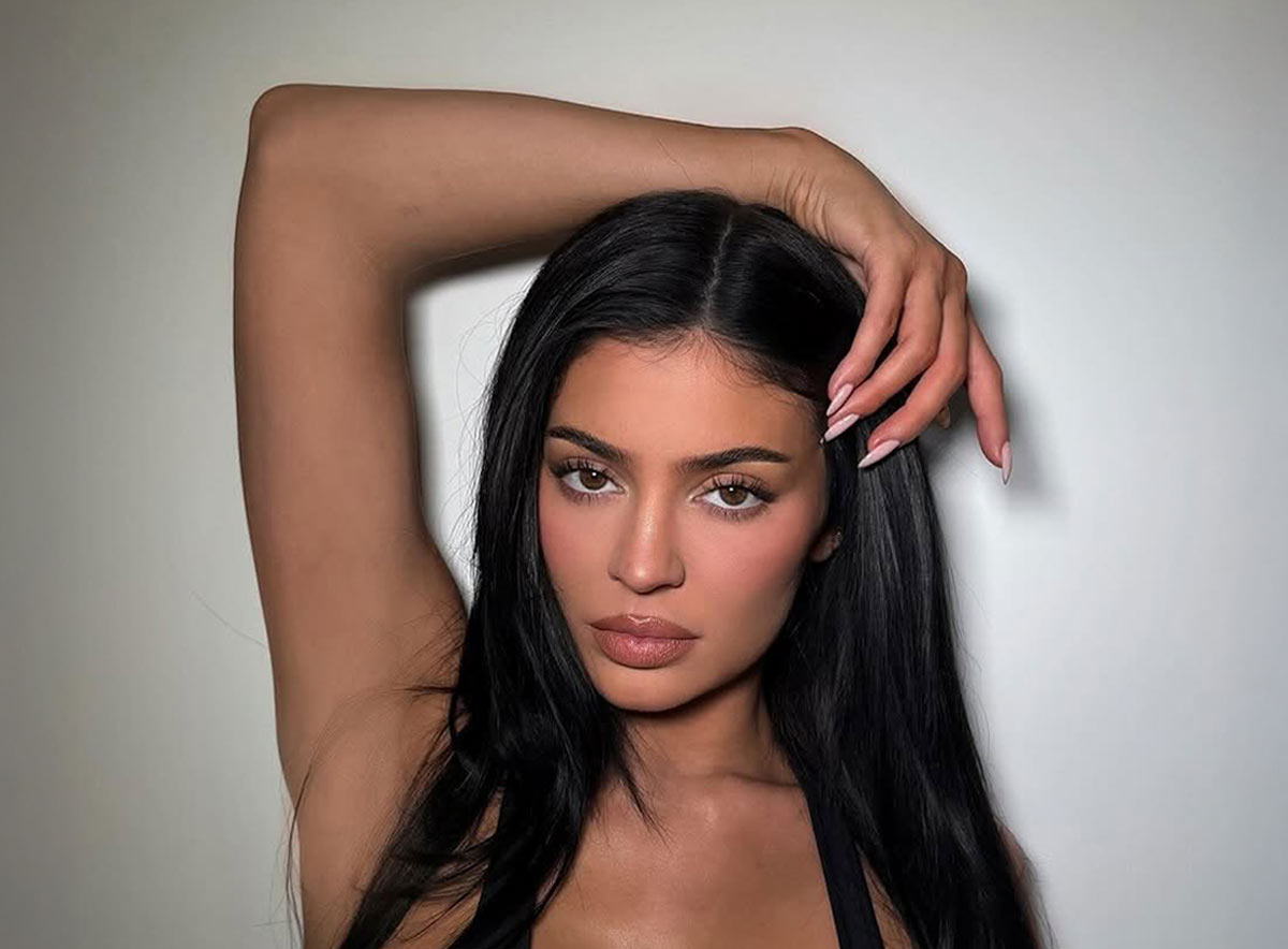 Kylie's Signature Glam Look