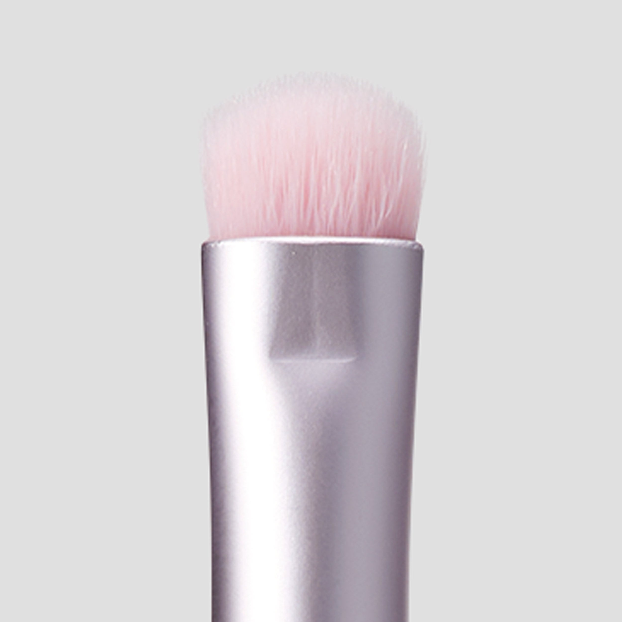 Eyeshadow Shader Brush 06 | Kylie Cosmetics by Kylie Jenner