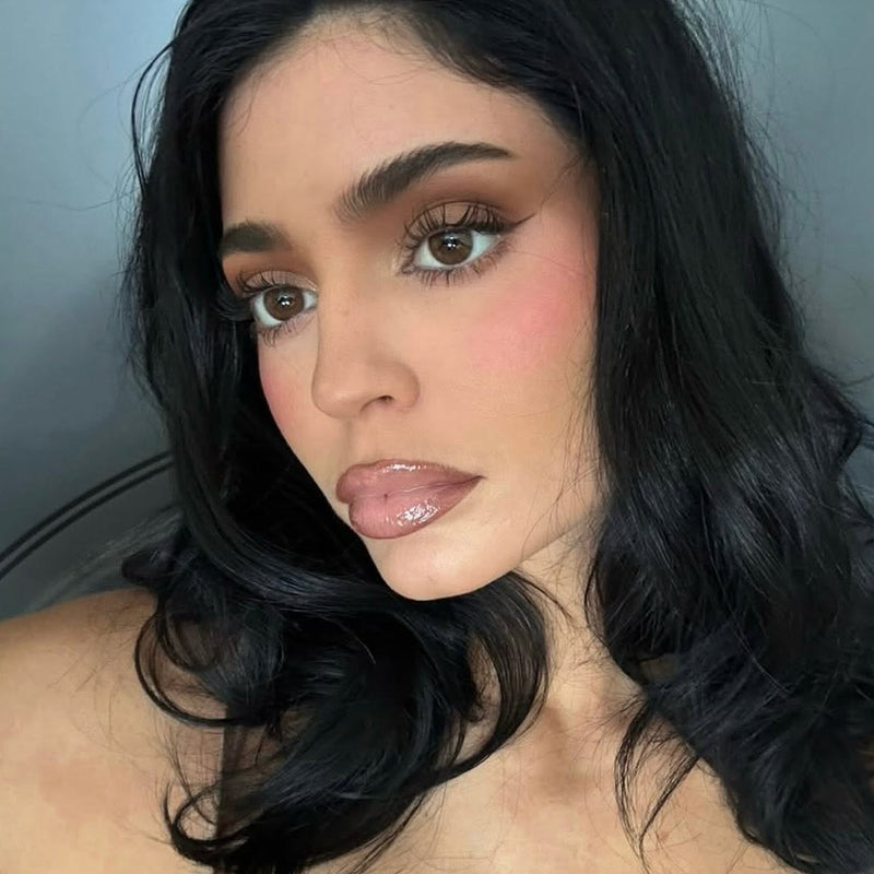 <Kylie’s Soft Glam Look Bundle>|<KL040>