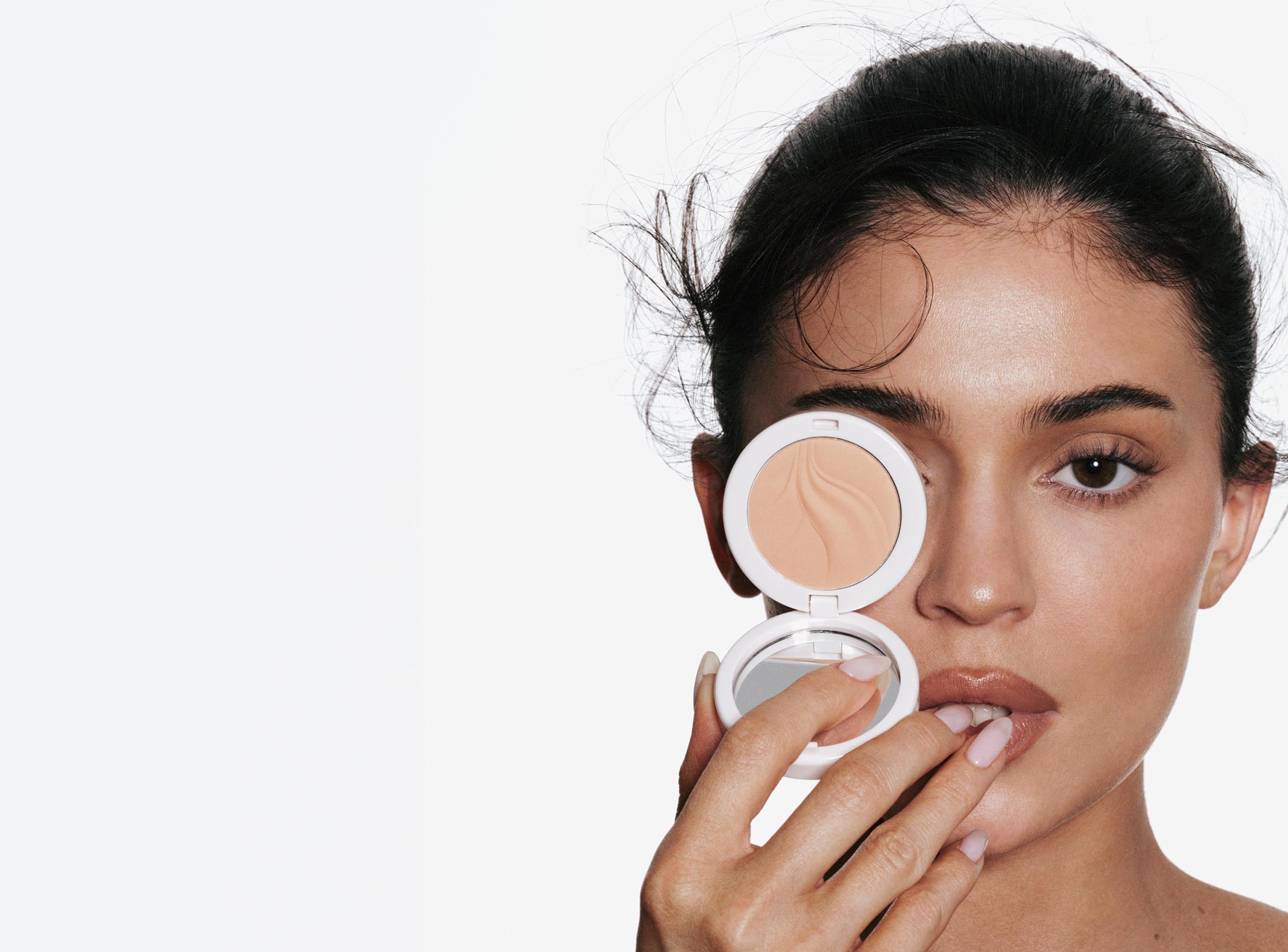 Natural Blur Brightening Powder | Kylie Cosmetics by Kylie Jenner