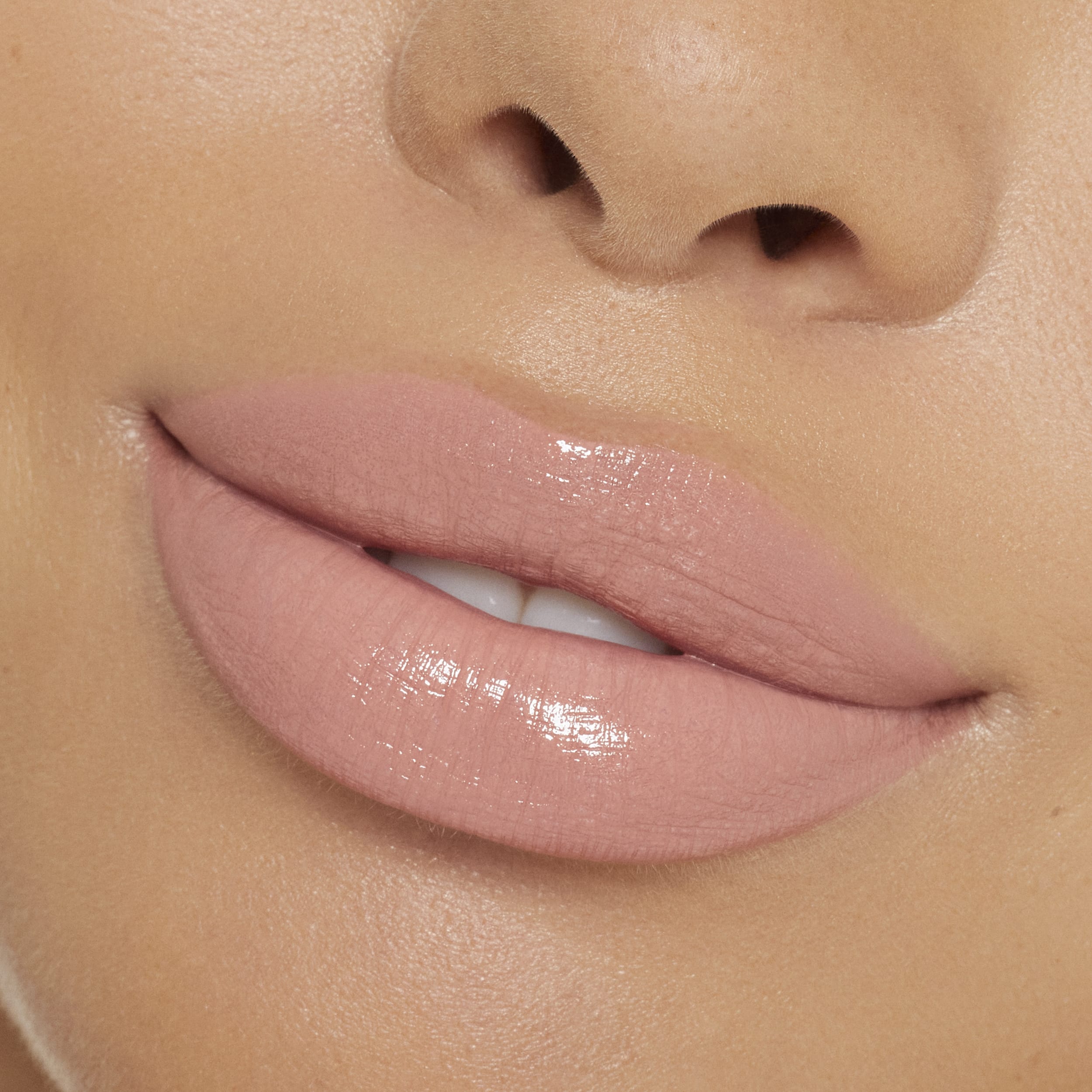 Kylie Cosmetics Cosmetics Koko K Gloss, Pale Pink : : Beauty &  Personal Care