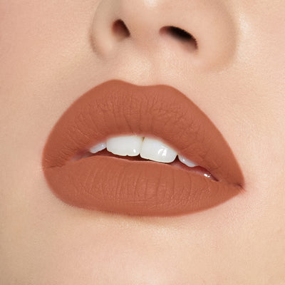Kylie Cosmetics Lip Kit Maliboo Liquid Lipstick and Liner : :  Beauty & Personal Care